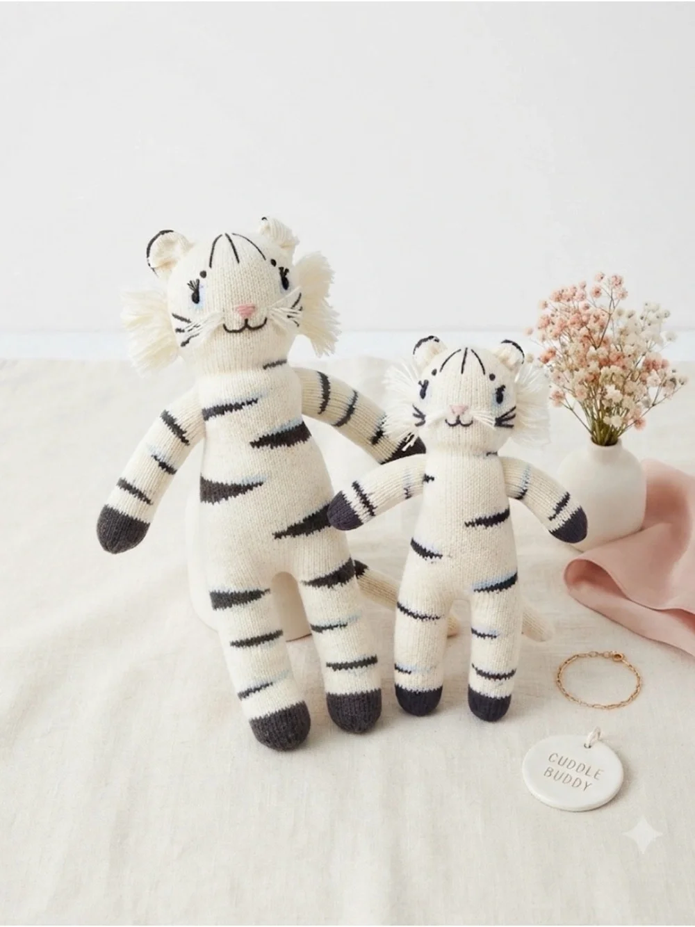 Hand knit| Bla Bla dolls| Zig Zag the tiger